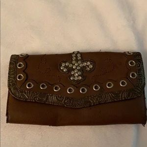 Fluer de lis brown wallet